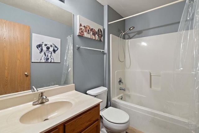 1075 Christine Ln, Antioch, IL 60002 - full bath featuring shower / bathtub combination with curtain and vanity