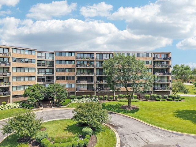 101 Bar Harbour Rd Unit 5N, Schaumburg, IL 60193 - view of apartment building / complex