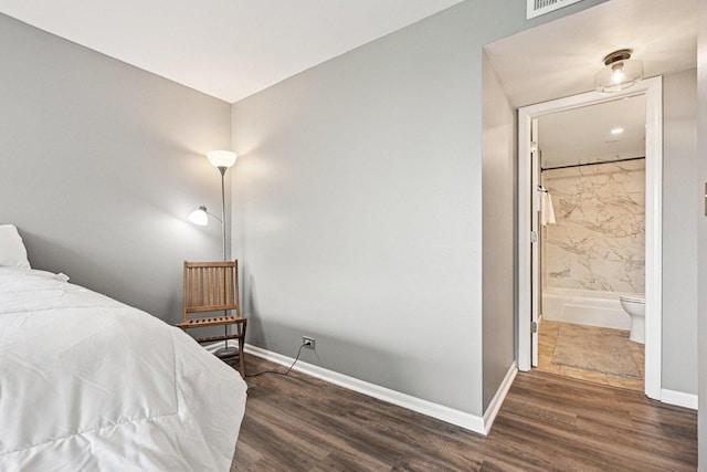 101 Bar Harbour Rd Unit 5N, Schaumburg, IL 60193 - bedroom featuring wood finished floors