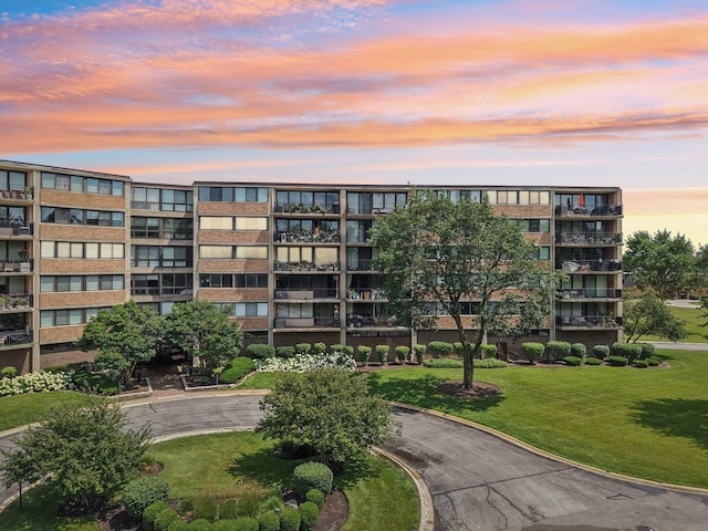 101 Bar Harbour Rd Unit 5N, Schaumburg, IL 60193 - view of apartment building / complex