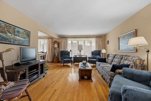 8424 Moody Ave, Burbank, IL 60459 - living area featuring light wood finished floors