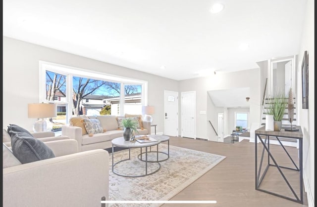 1933 Birch St, Des Plaines, IL 60018 - living area with wood finished floors and recessed lighting