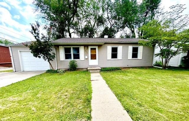 813 Reinthaler Rd, Bloomington, IL 61701 - photo 23