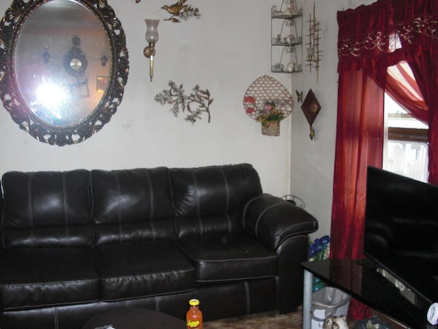 513 Overland Trl, Rockford, IL 61101 - view of living room
