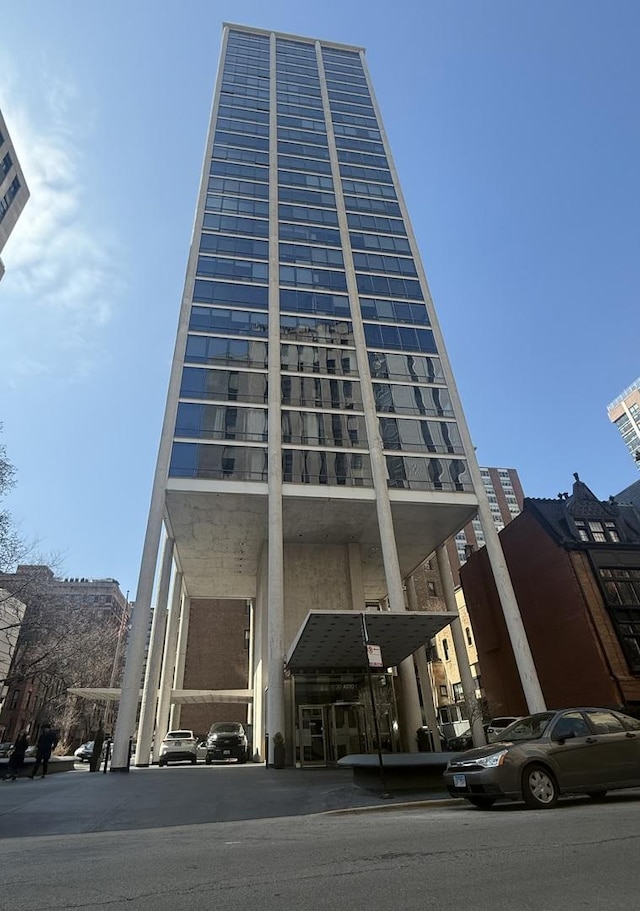 1300 N Astor St Unit 6B, Chicago, IL 60610 - view of building exterior