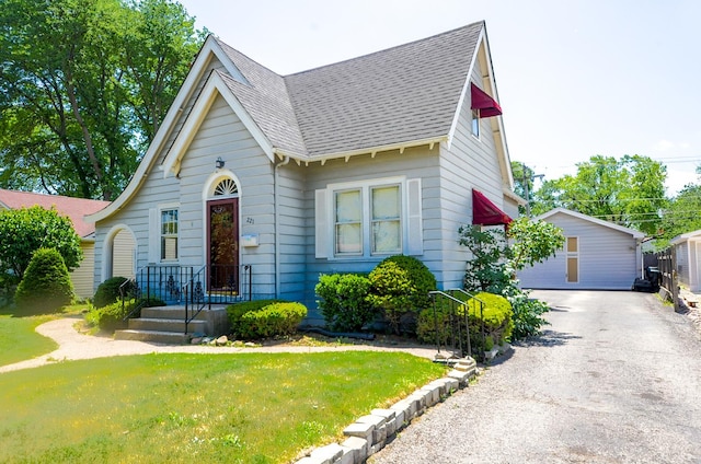 221 W Courtland St, Mundelein, IL 60060 - photo 2