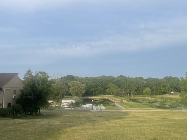 64 Aspen Colony Unit 5, Fox Lake, IL 60020 - surrounding community featuring a lawn