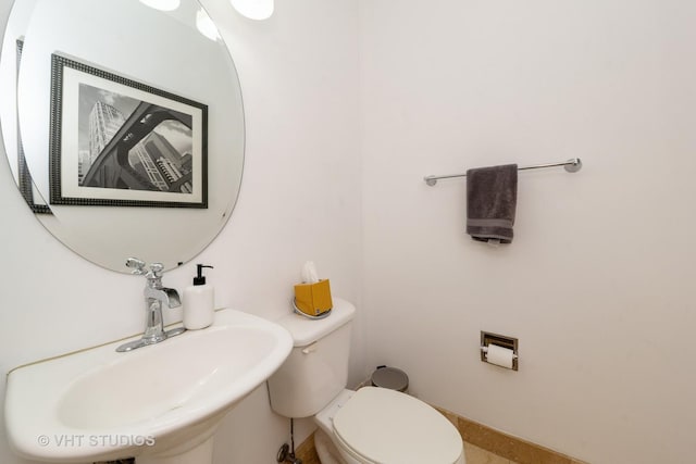 700 W Van Buren St Unit 803, Chicago, IL 60607 - bathroom featuring a sink and toilet