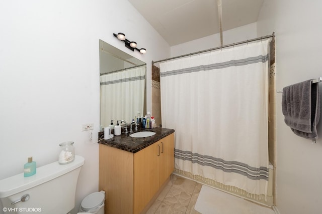 700 W Van Buren St Unit 803, Chicago, IL 60607 - full bath featuring vanity, tile patterned floors, and a shower with curtain