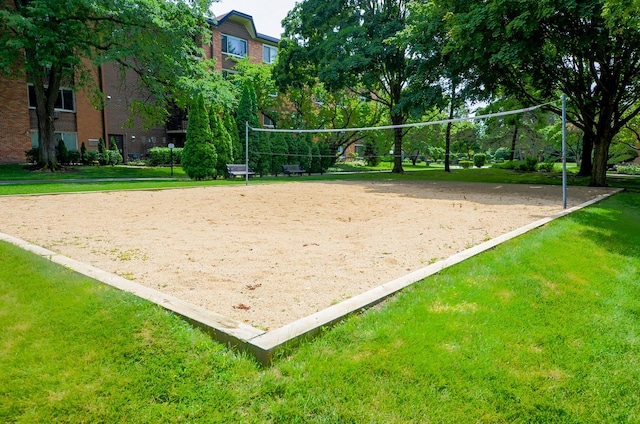 1206 S New Wilke Rd Unit 108, Arlington Heights, IL 60005 - view of property's community featuring volleyball court and a lawn