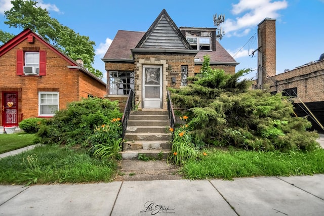 8645 S Bennett Ave, Chicago, IL 60617 - view of front of home with brick siding