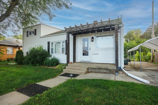 1304 Bell St, Bloomington, IL 61701 - photo 2