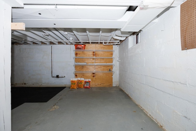 1304 Bell St, Bloomington, IL 61701 - photo 29