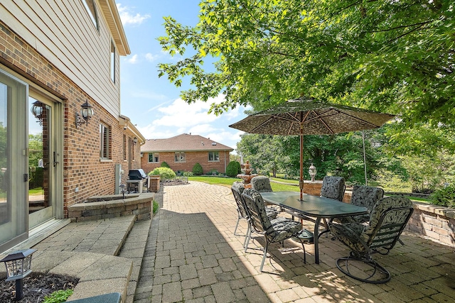21978 Princeton Cir, Frankfort, IL 60423 - view of patio / terrace featuring outdoor dining area and a grill