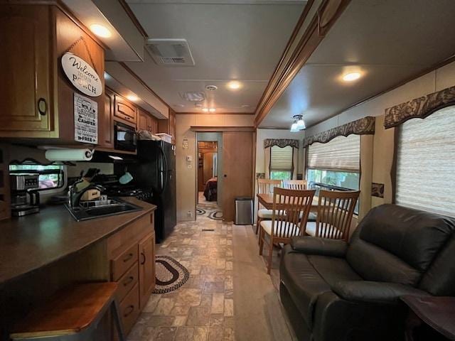 2795 E 28th Rd, Seneca, IL 61360