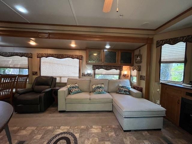 2795 E 28th Rd, Seneca, IL 61360