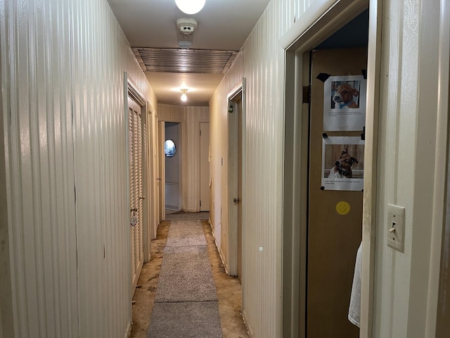 3900 Clausen Ave, Western Springs, IL 60558 - hallway featuring light colored carpet