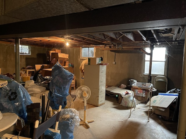3900 Clausen Ave, Western Springs, IL 60558 - basement featuring plenty of natural light