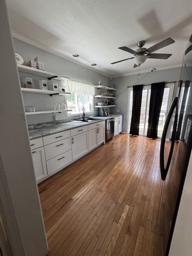 803 Ave C, Sterling, IL 61081 - photo 10