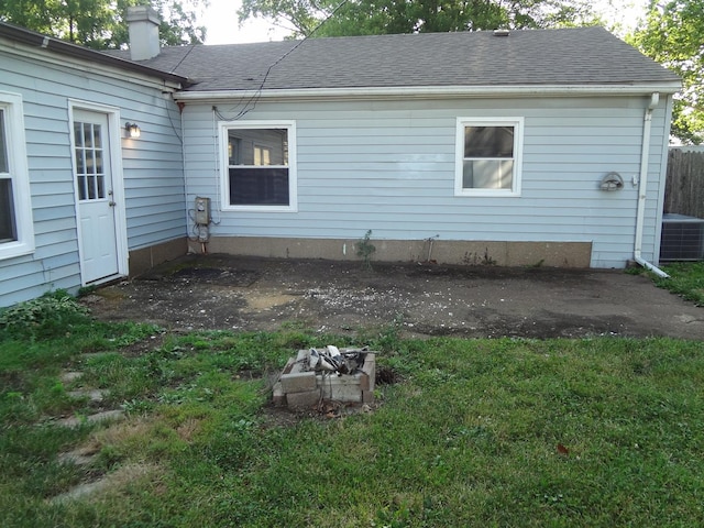 210 Caddy Ave, Carpentersville, IL 60110 - not applicable space