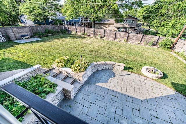 1665 Highland Blvd, Hoffman Estates, IL 60169 - fenced backyard featuring a patio area