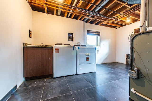 1665 Highland Blvd, Hoffman Estates, IL 60169 - washroom featuring washing machine and dryer