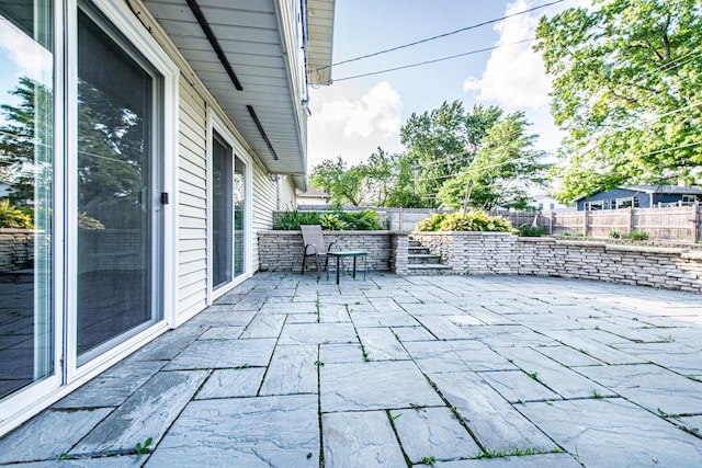 1665 Highland Blvd, Hoffman Estates, IL 60169 - fenced backyard featuring a patio area