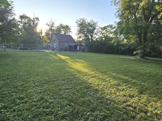 14931 Riverside Dr, South Holland, IL 60473 - view of yard