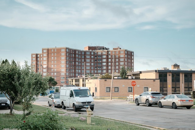 9404 Hamlin Ave, Des Plaines, IL 60016 - view of apartment building / complex with uncovered parking
