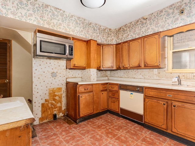 8153 S Eberhart Ave, Chicago, IL 60619 - photo 12
