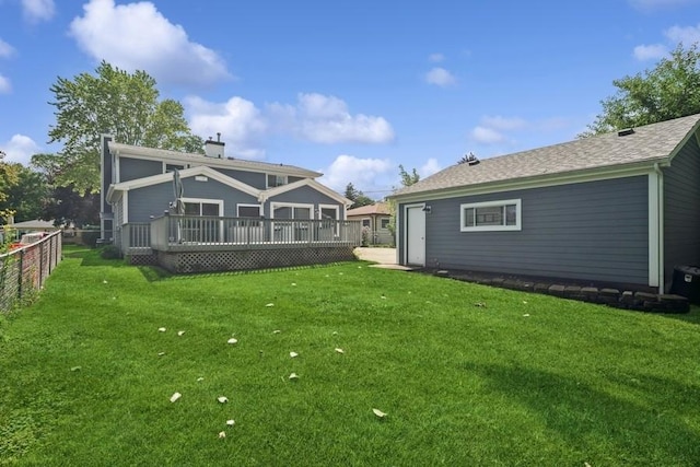 636 N Greenview Ave, Mundelein, IL 60060 - rear view of property featuring a wooden deck
