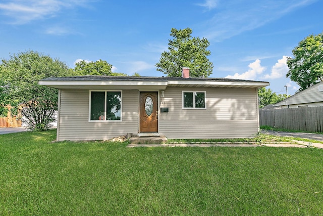 49 Wren Rd, Carpentersville, IL 60110 - photo 1