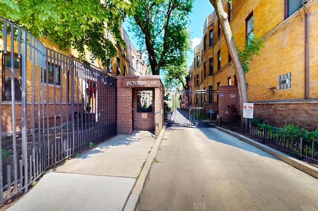753 W California Ter Unit 2, Chicago, IL 60657 - photo 1