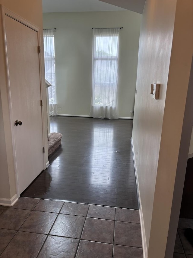 168 Woodland Cir, North Aurora, IL 60542 - photo 3