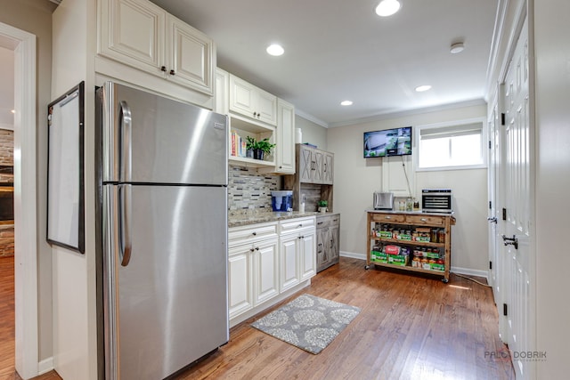 37369 N Loretto Ave, Lake Villa, IL 60046 - kitchen featuring freestanding refrigerator, backsplash, light wood-type flooring, recessed lighting, and open shelves
