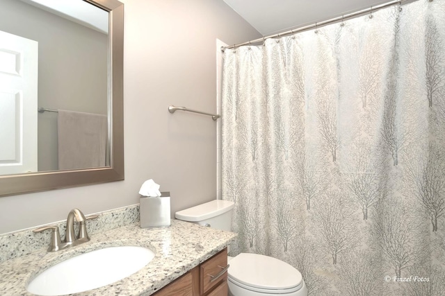 1620 Hadley Ct Unit A2, Wheeling, IL 60090 - bathroom featuring vanity and a shower with shower curtain