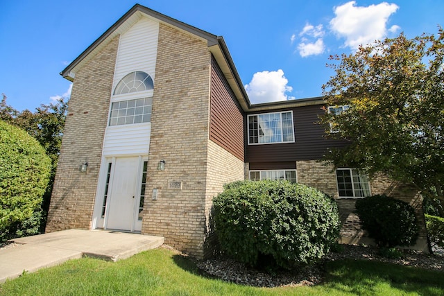 1429 Berta Dr Unit 2W, Crest Hill, IL 60403 - photo 2