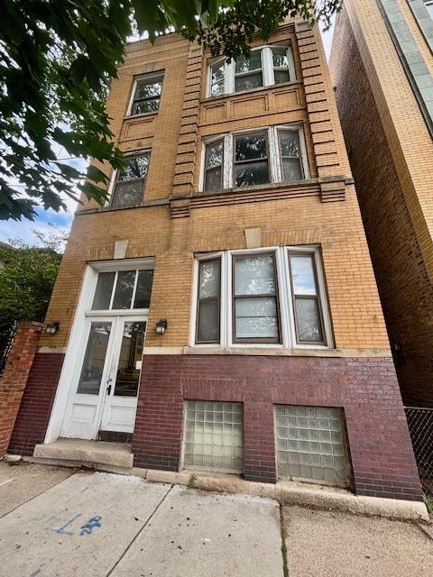 1640 W Melrose St, Chicago, IL 60657 - photo 1