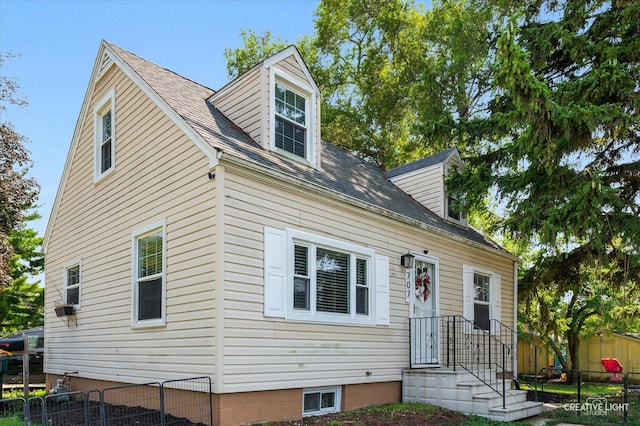 707 E 9th St, Lockport, IL 60441 - photo 2