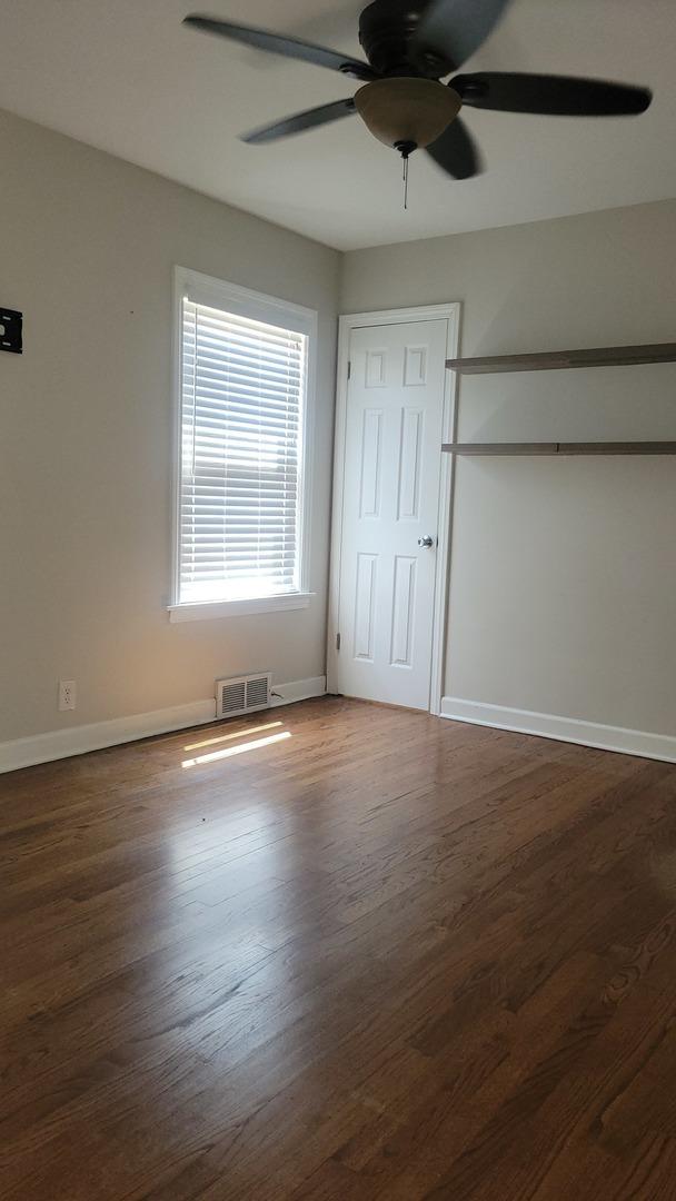 8815 S Albany Ave, Evergreen Park, IL 60805 - photo 7