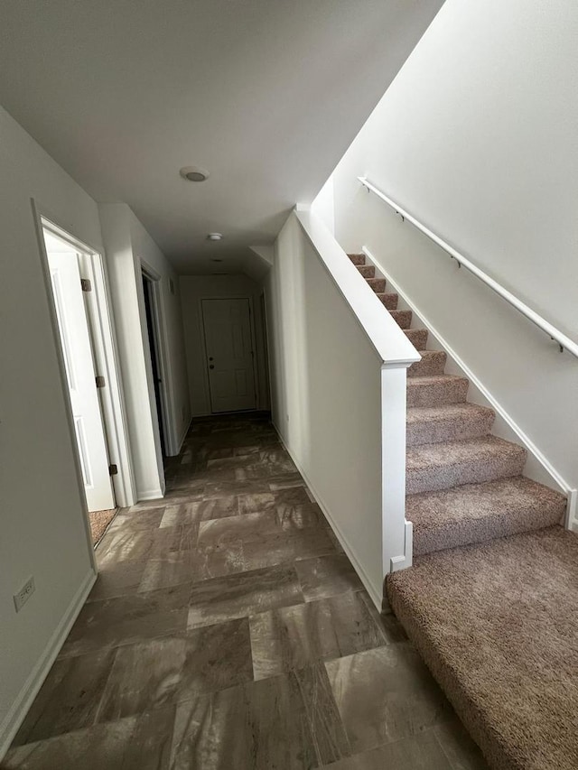 4219 Chelsea Manor Cir, Aurora, IL 60504 - corridor featuring stairway and baseboards