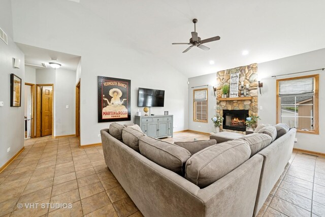 313 S Commonwealth Ave, Elgin, IL 60123 - photo 4