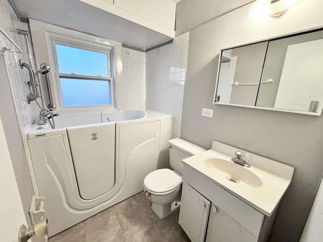 1034 E Tulip Way, Palatine, IL 60074 - bathroom with a tub and vanity