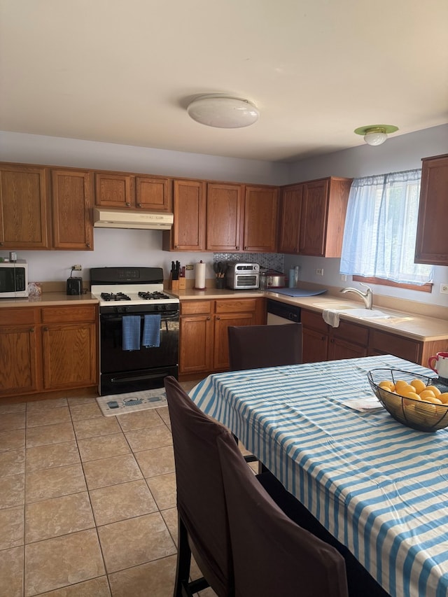 905 Thorn Creek Dr, Joliet, IL 60436 - photo 3