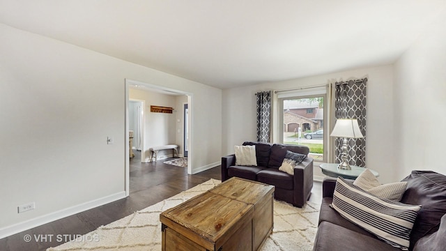 6432 Berkshire Ct, Lisle, IL 60532 - photo 5