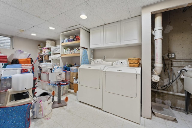 17019 Danielle Ct, Oak Forest, IL 60452 - laundry area with washer and clothes dryer, cabinet space, and recessed lighting