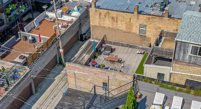 1519 W Thomas St Unit 2-C, Chicago, IL 60642 - photo 2
