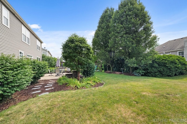 1211 Hall St, Sugar Grove, IL 60554 - view of green lawn featuring a patio