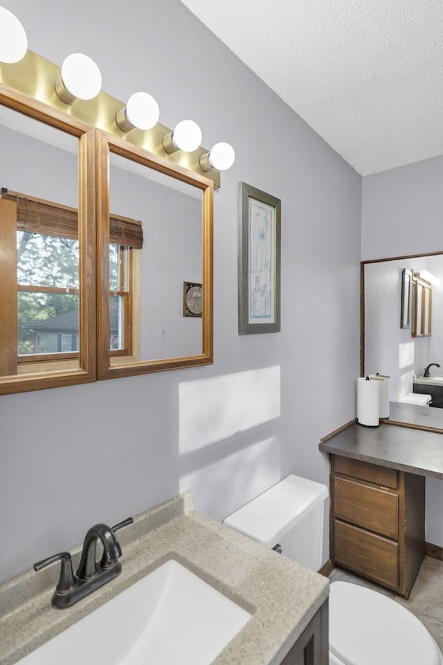 1060 Mark St, South Elgin, IL 60177 - photo 16