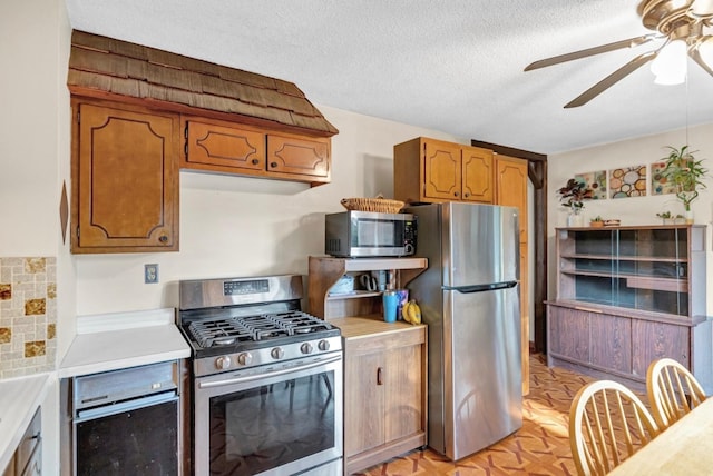 1060 Mark St, South Elgin, IL 60177 - photo 10